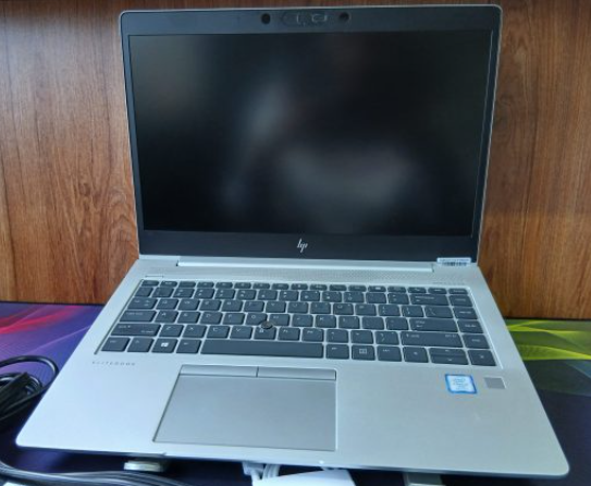 HP_EliteBook 840 G5 Intel Core i7 + free notebook - Image 2
