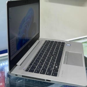 Hp Elitebook 830 G6 Intel core i7 8th gen + free bag and notebook